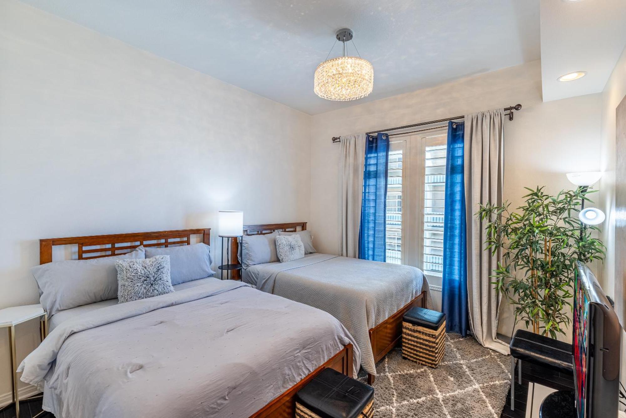 Appartamento 2 Bed Ocean View Balconys Corner Unit Lb Convention Center Long Beach Esterno foto